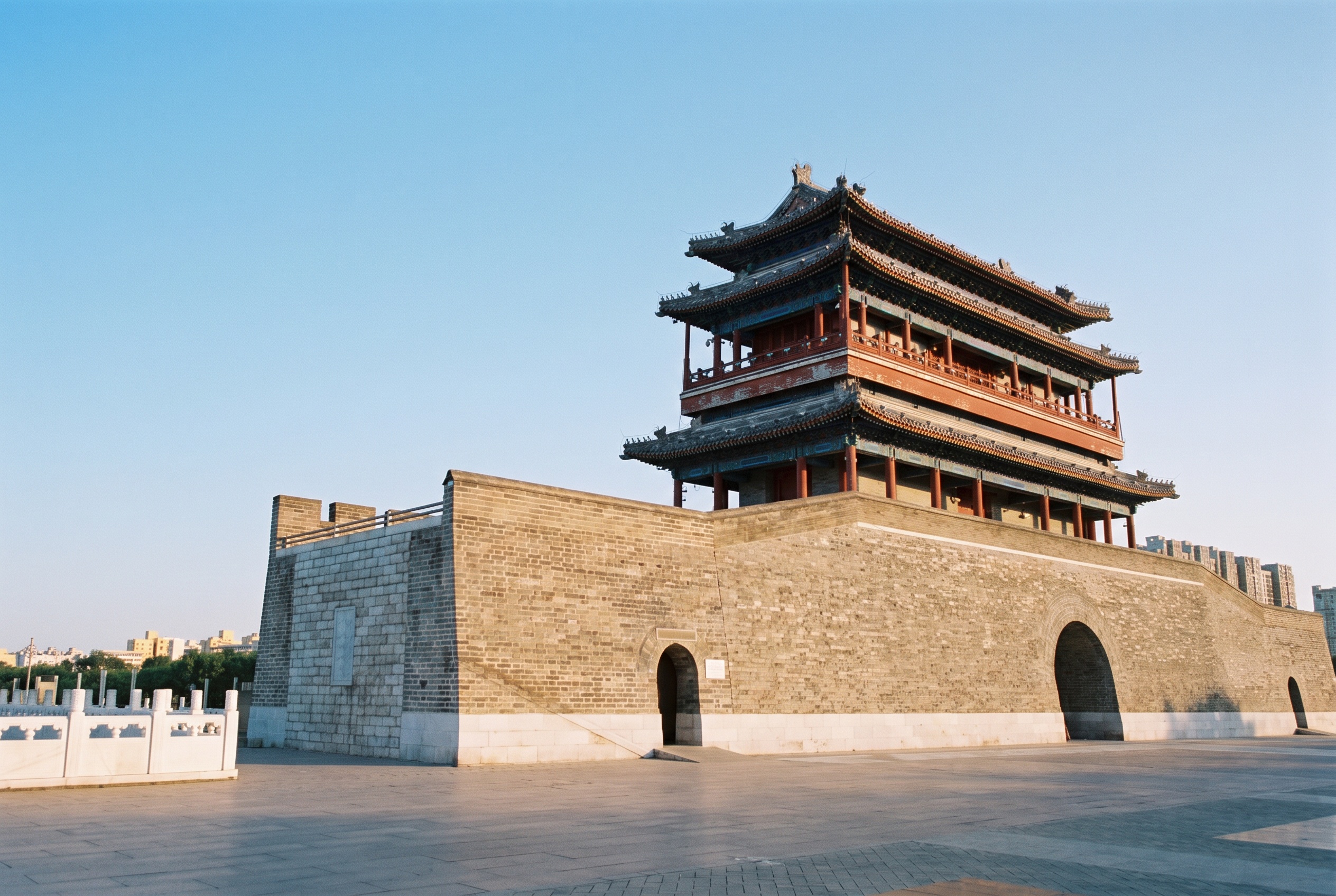 Peking China: 22 Sehenswürdigkeiten und Tipps für 2026 17 Zu Fuß entlang der Zentralachse von Peking (UNESCO 2024)