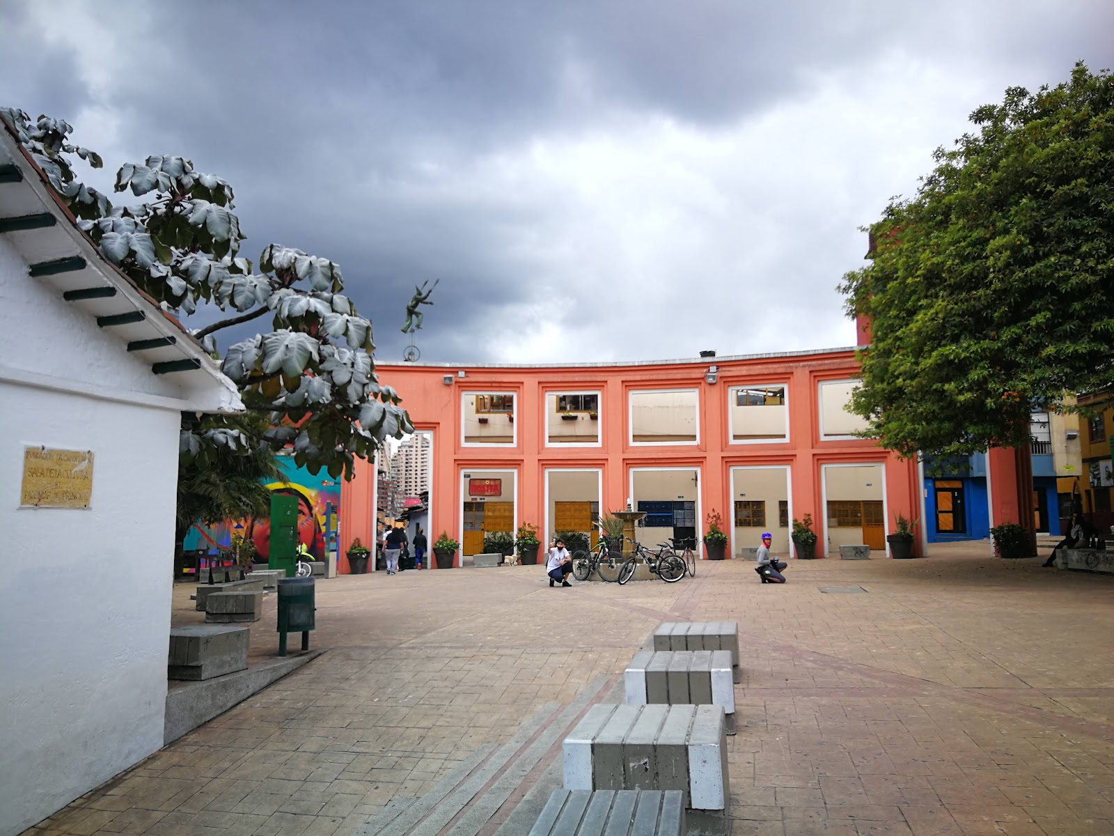 Bogotá Kolumbien: 22 Sehenswürdigkeiten & Tipps 2026 7 Chorro de Quevedo und Graffiti-Tour
