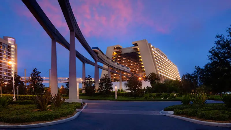 Wo übernachten in Orlando USA: 18 Top-Hotels 2026 8 Hotel Disney's Contemporary Resort