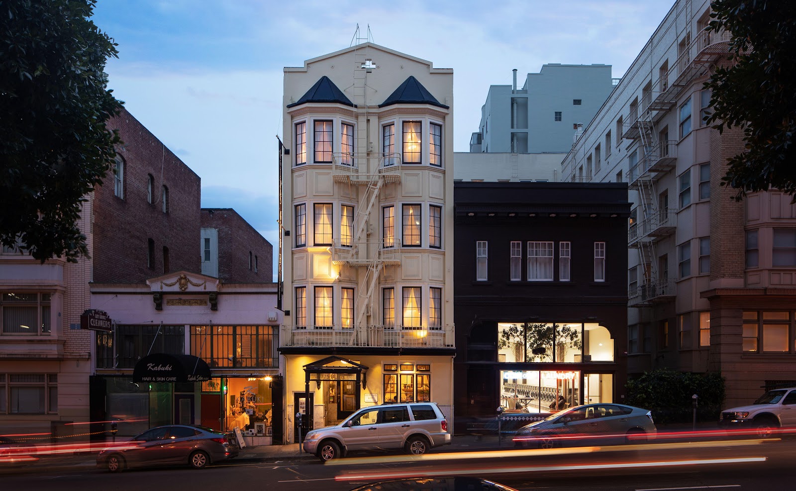 Where to Stay in San Francisco: 18 Tips for the Best Hotels and Neighborhoods in 2026 9 Golden Gate Hotel