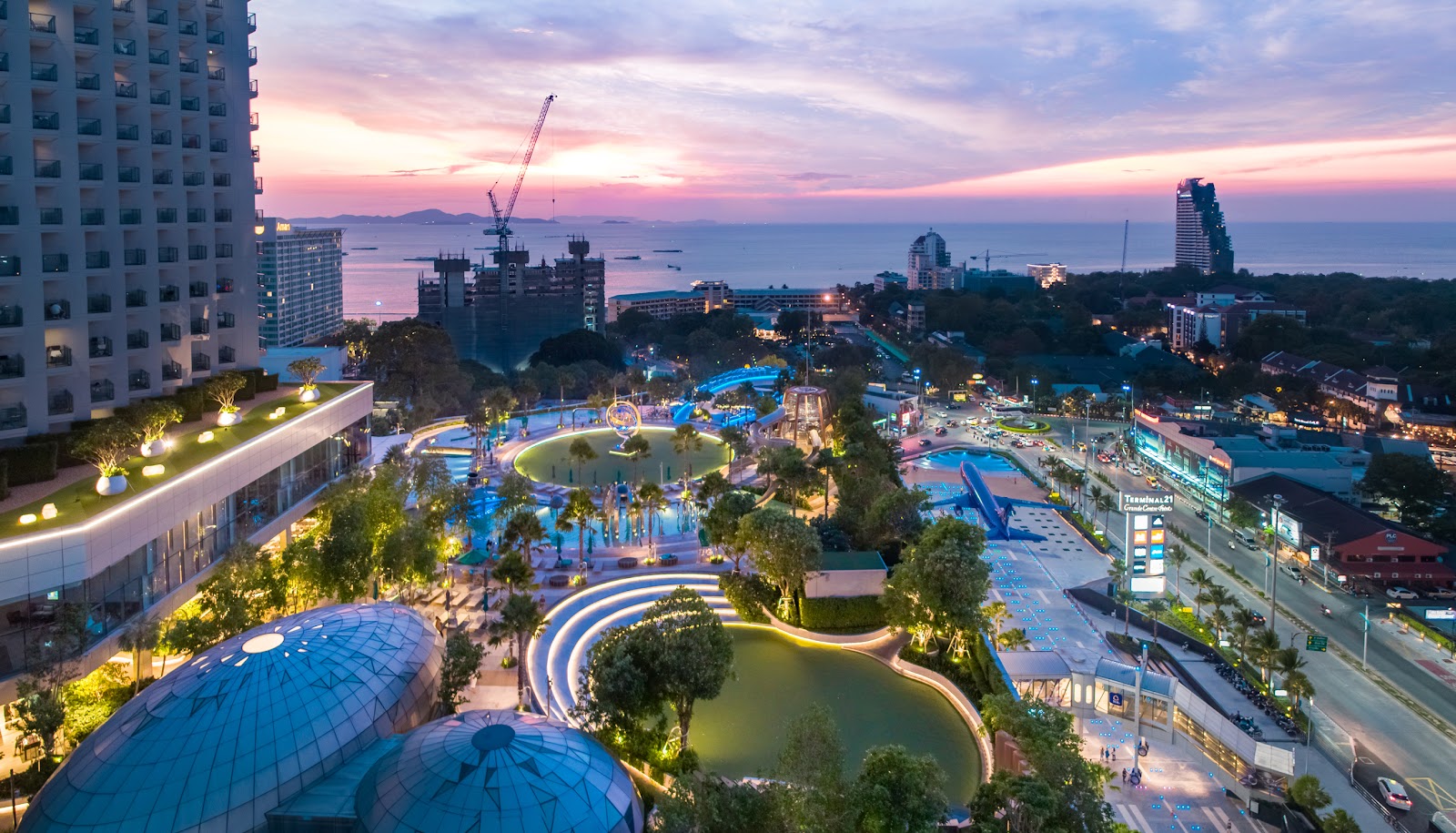 Where to Stay in Pattaya Thailand: 18 Best Hotels in 2026 6 Grande Centre Point Pattaya hotel