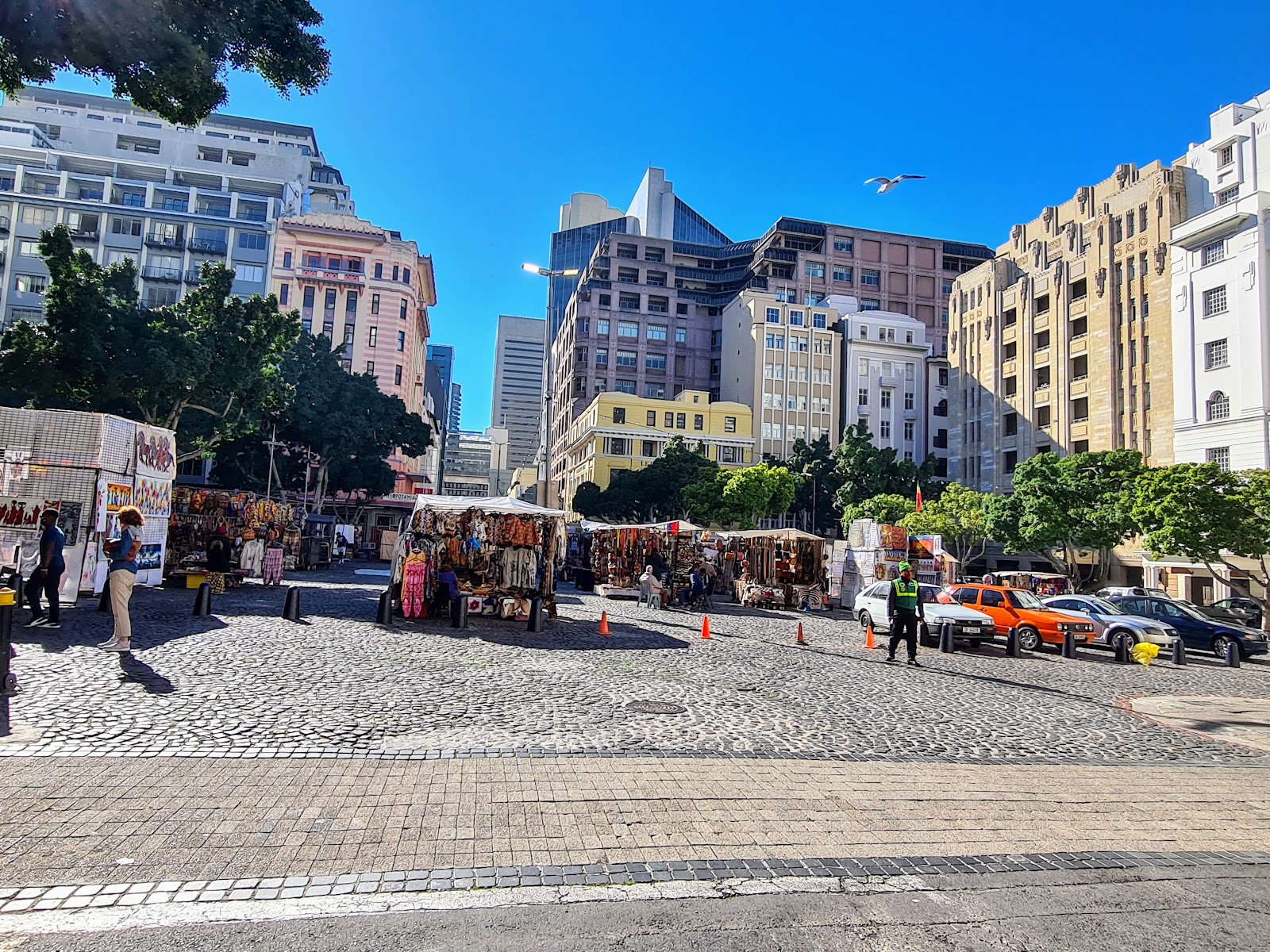 Kapstadt, Südafrika: 22 Tipps, was du 2026 sehen und erleben solltest 23 Greenmarket Square und historisches Zentrum