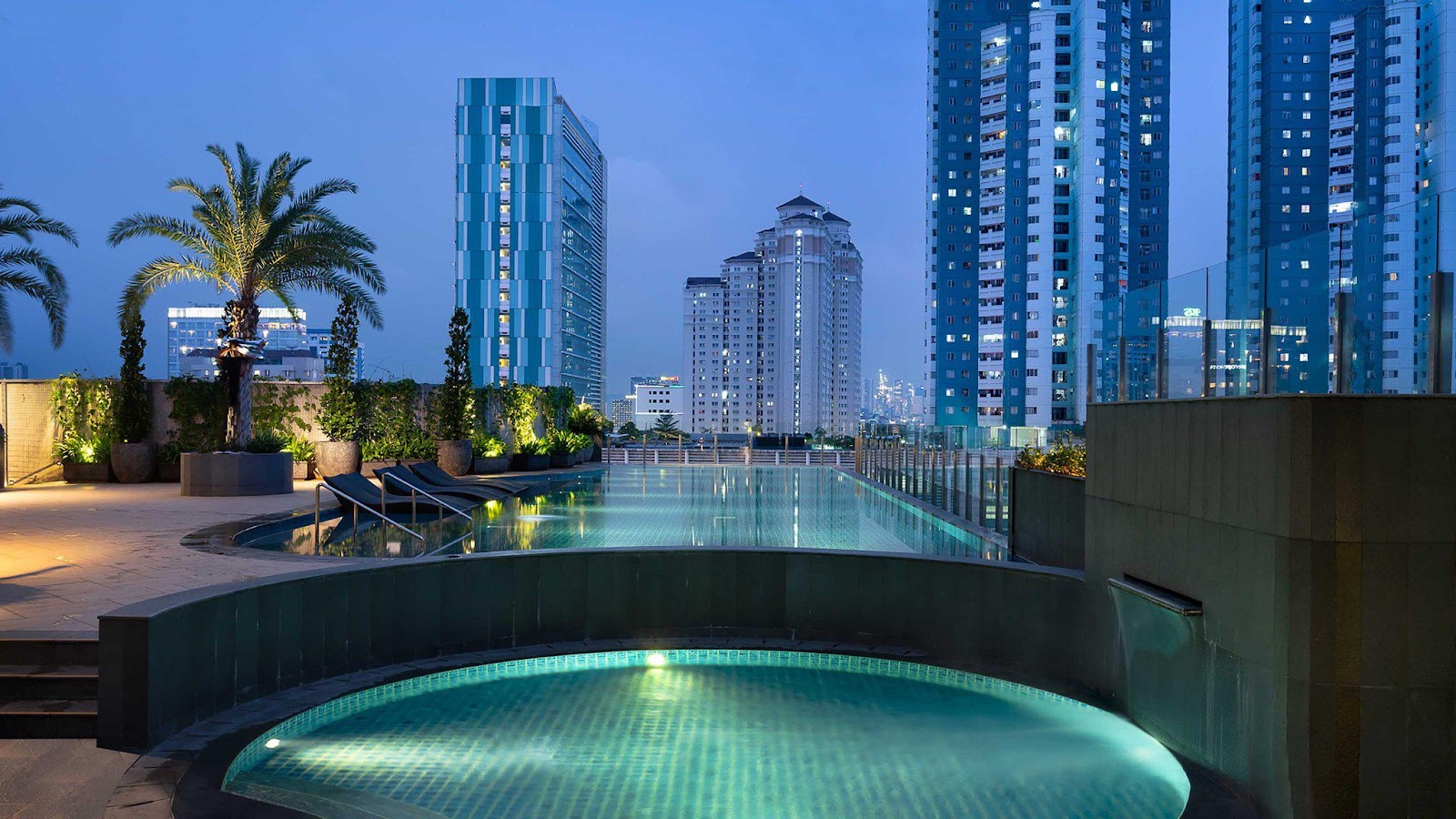Where to Stay in Jakarta: 18 Hotels and Districts in 2026 19 Holiday Inn & Suites Jakarta Gajah Mada hotel