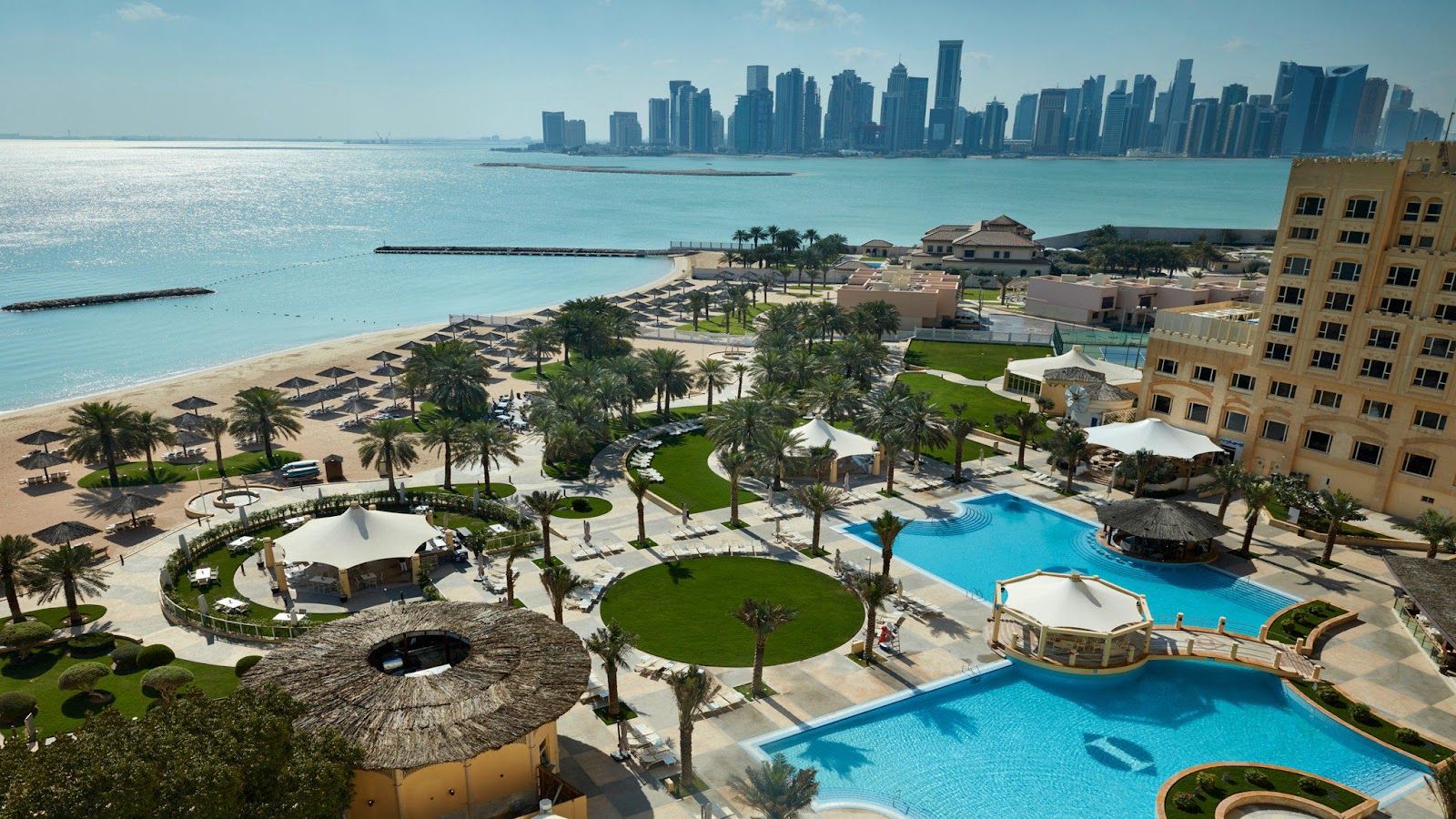 Parhaat hotellit Dohassa: 18 vinkkiä majoitukseen vuonna 2026 2 InterContinental Doha Beach & Spa -hotelli