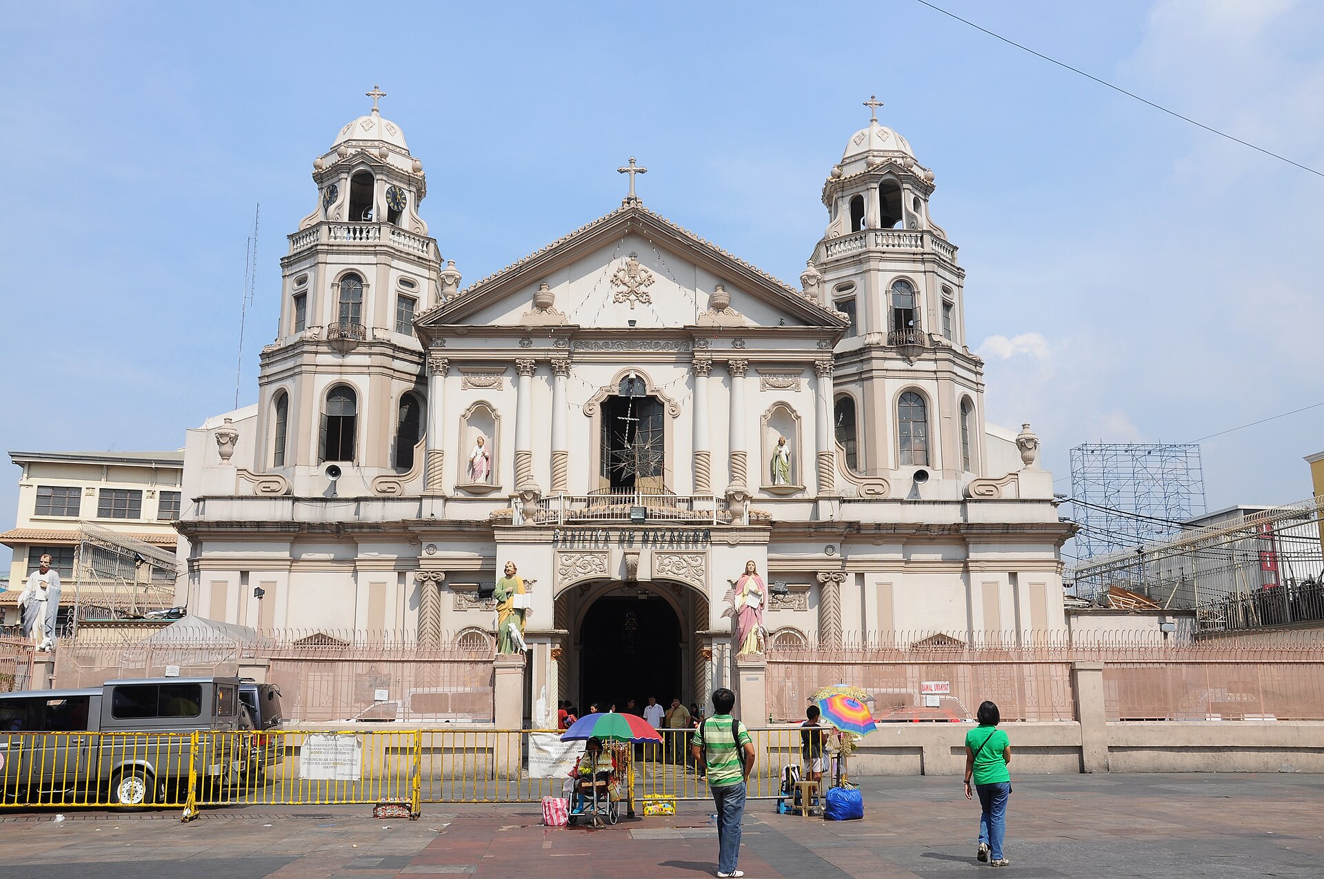 Manille, Philippines : 22 idées de visites et d’activités en 2026 11 Église de Quiapo avec le Black Nazarene