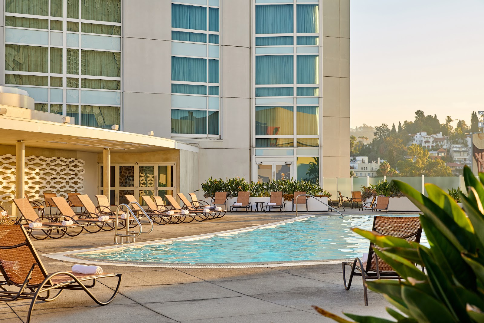 Dónde alojarse en Los Ángeles: 18 mejores hoteles y barrios seguros en 2026 6 Hotel Loews Hollywood Hotel