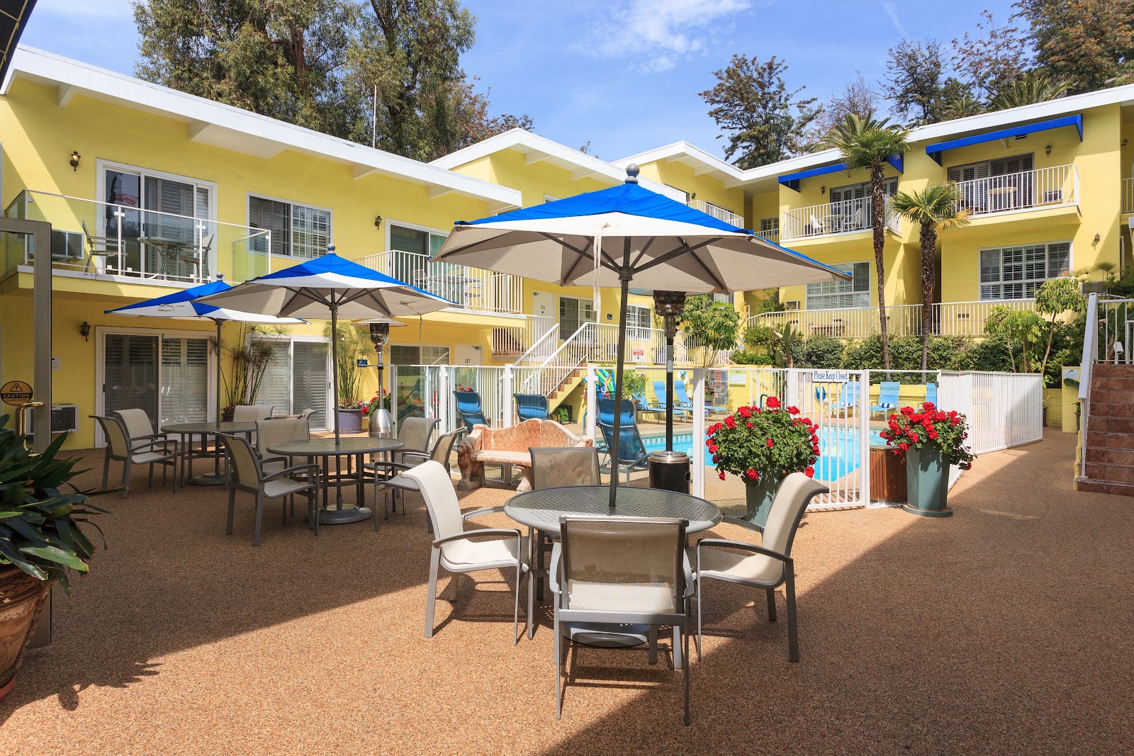 Dónde alojarse en Los Ángeles: 18 mejores hoteles y barrios seguros en 2026 7 Hotel Magic Castle Hotel