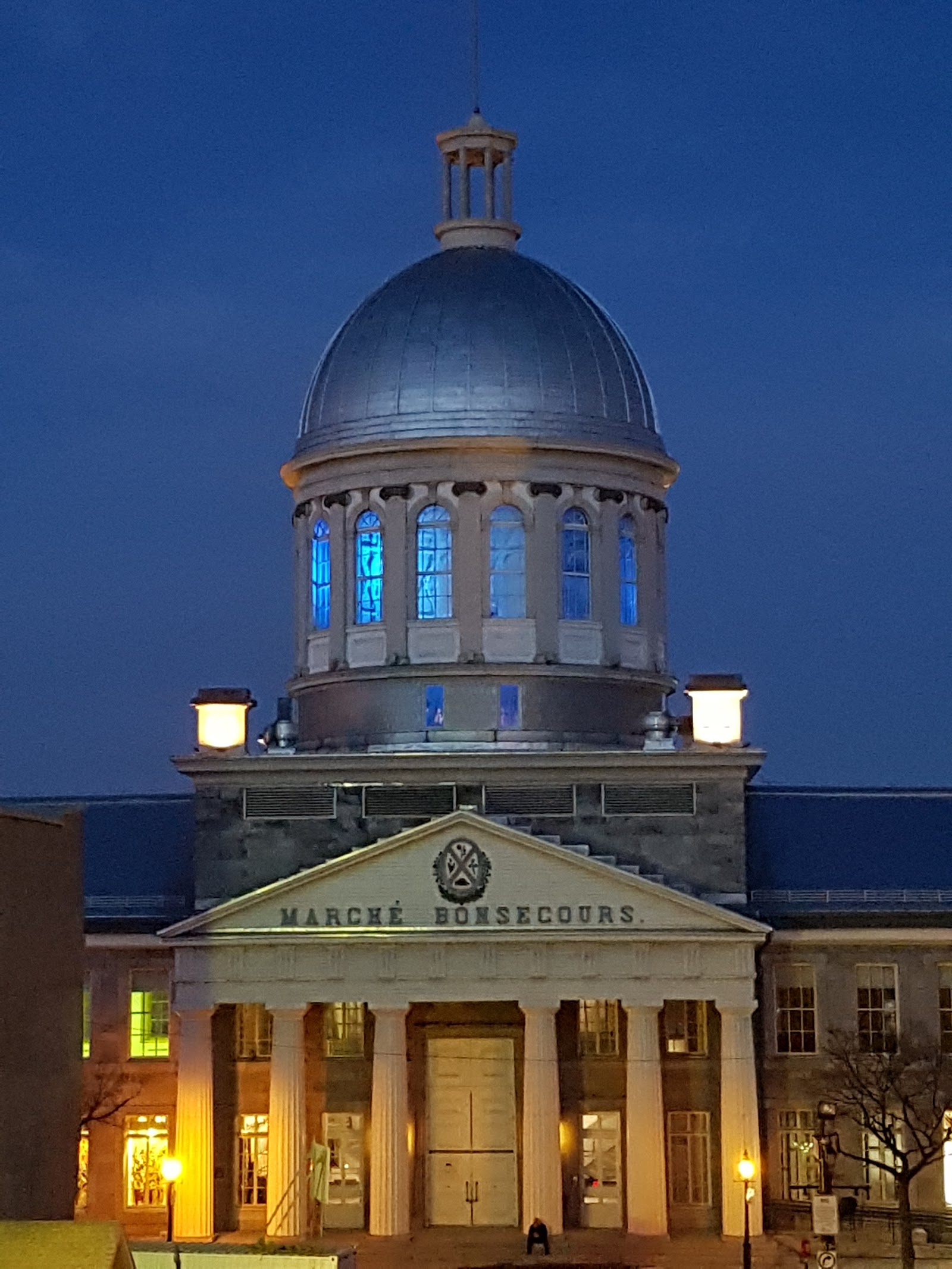 Montreal, Kanada: 22 Tipps für 2026 7 Marché Bonsecours