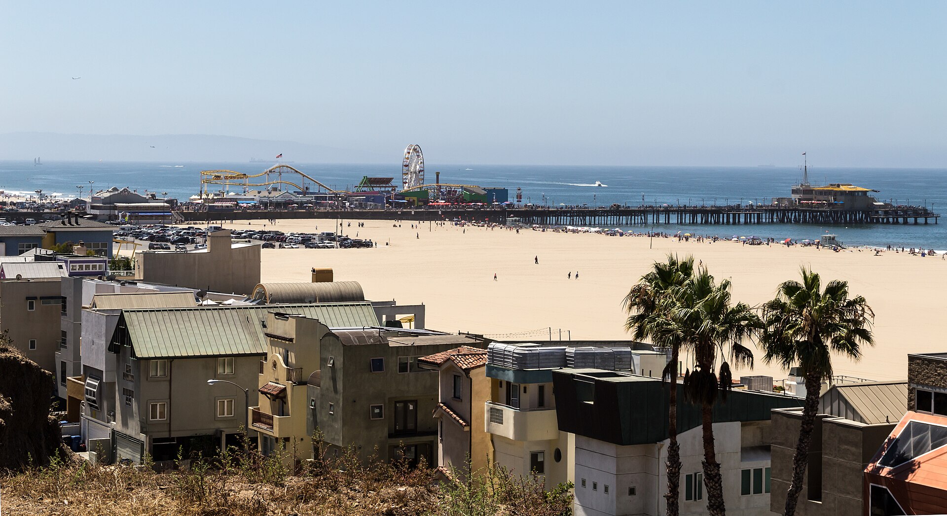 Dónde alojarse en Los Ángeles: 18 mejores hoteles y barrios seguros en 2026 1 Muelle de Santa Mónica con noria panorámica