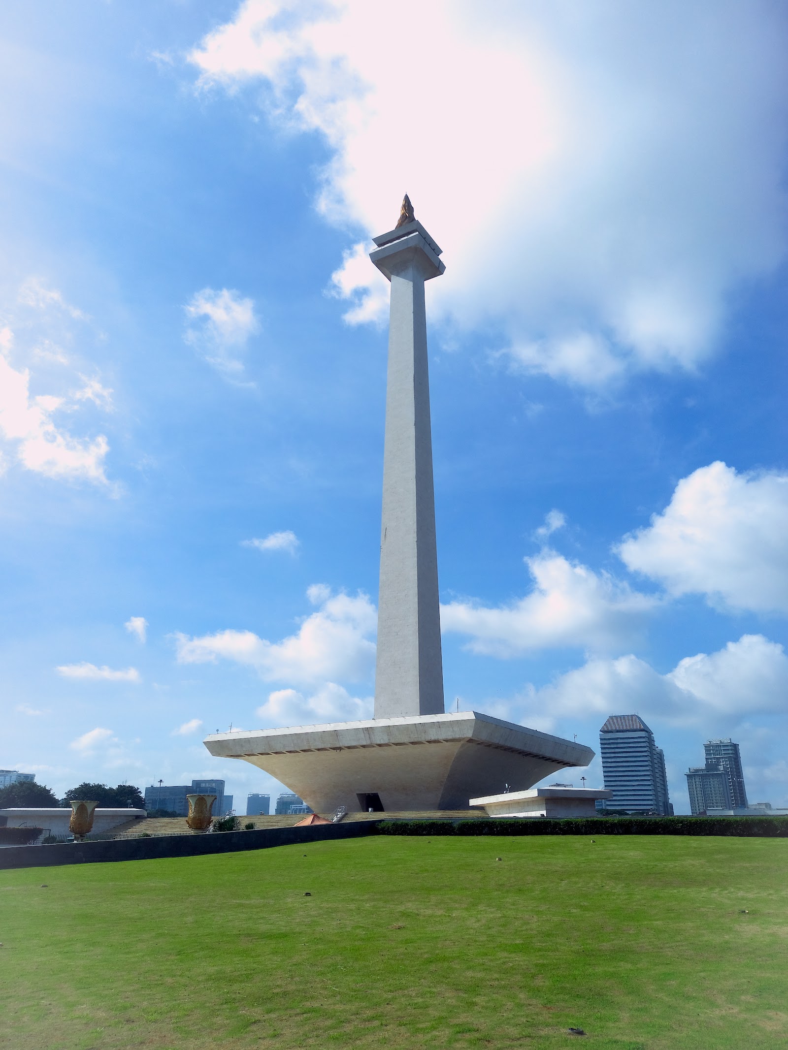 Jakarta, Indonesien: 22 Tipps, was du 2026 sehen und erleben kannst 2 Monas (Monumen Nasional)