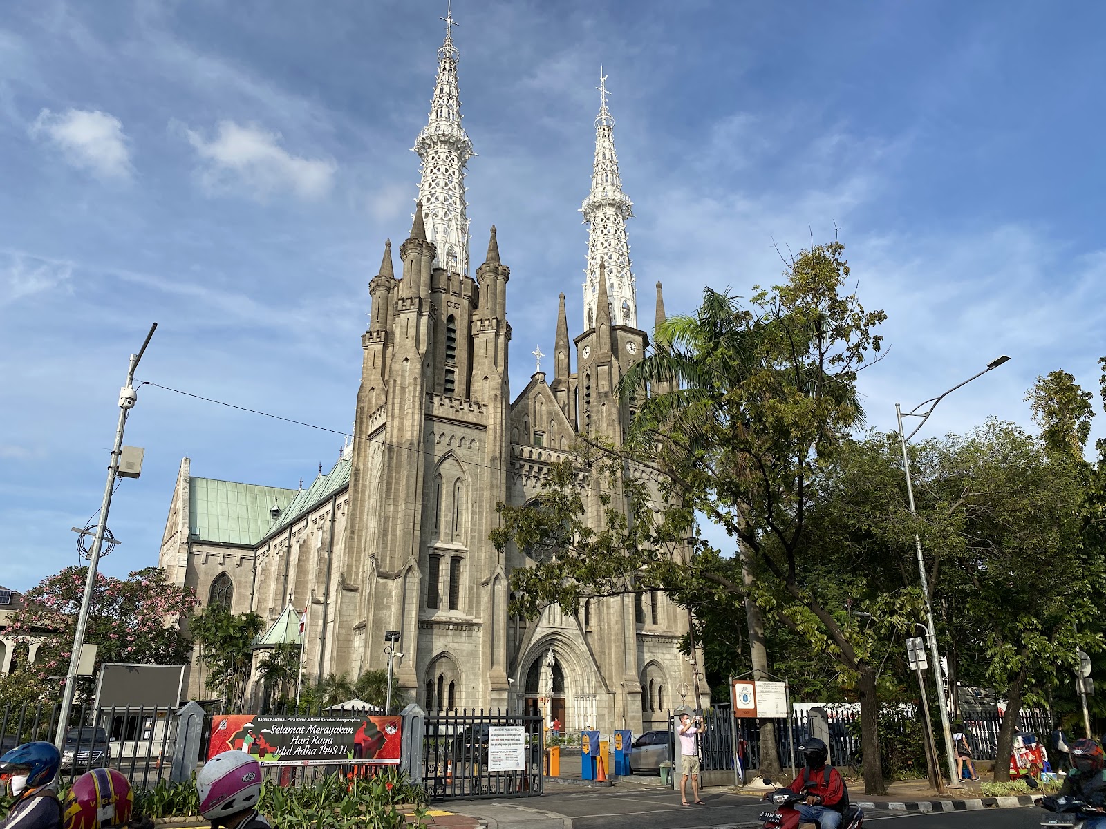Jakarta, Indonesien: 22 Tipps, was du 2026 sehen und erleben kannst 5 Kathedrale Mariä Himmelfahrt (Gereja Katedral)