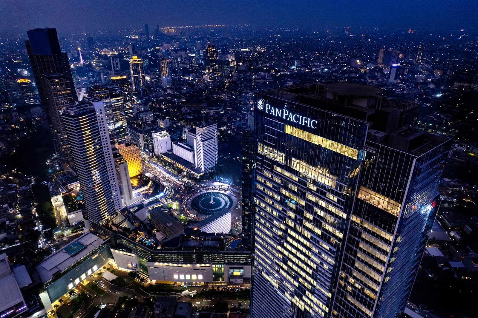 Where to Stay in Jakarta: 18 Hotels and Districts in 2026 5 Pan Pacific Jakarta hotel