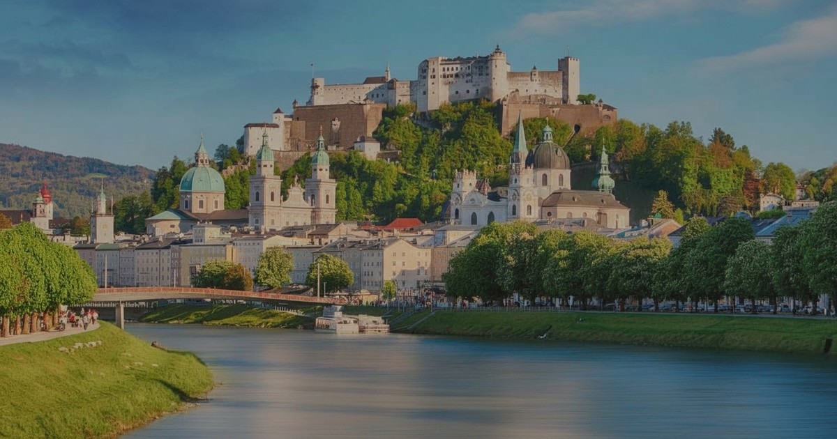 Sound of Music: 11 Drehorte in Salzburg, Österreich (2026) 2 Blick auf Salzburg mit der Festung Hohensalzburg