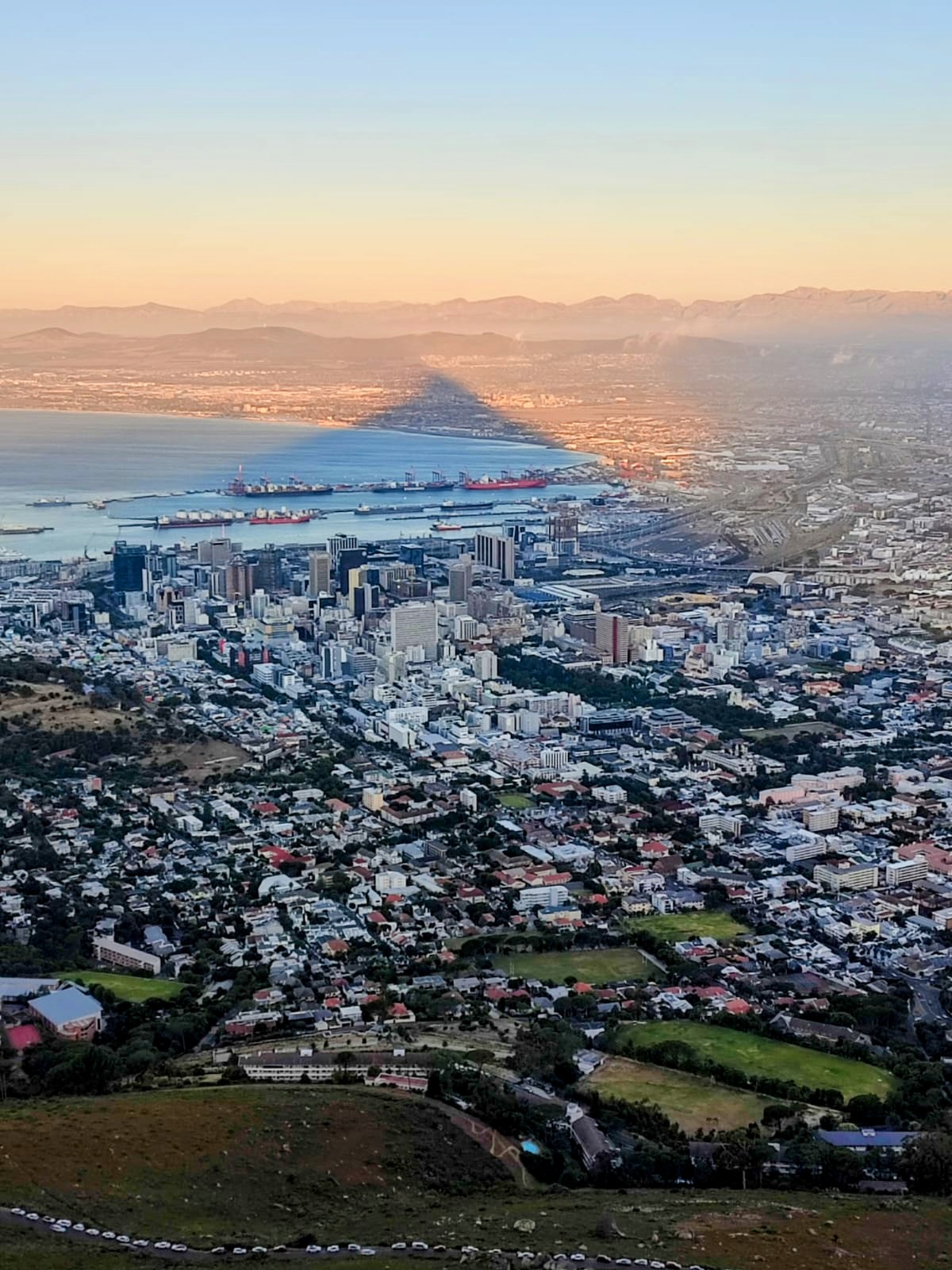 Kapstadt, Südafrika: 22 Tipps, was du 2026 sehen und erleben solltest 15 Signal Hill und die Mittagskanone