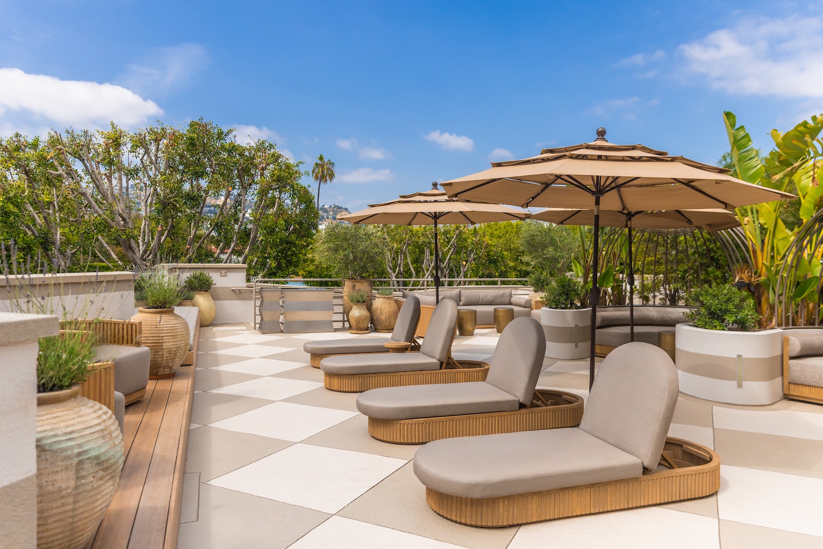 Dónde alojarse en Los Ángeles: 18 mejores hoteles y barrios seguros en 2026 13 Hotel Sofitel Los Angeles at Beverly Hills