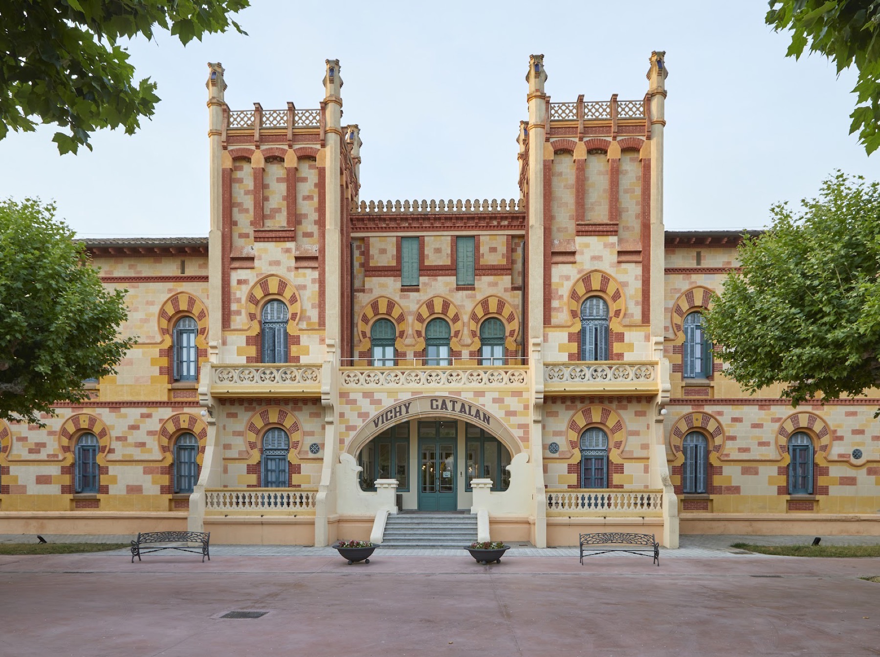Thermal Spas in Spain: 21 Best Balnearios by Region 2026 23 Vichy Catalán (Caldes de Malavella, Catalonia)