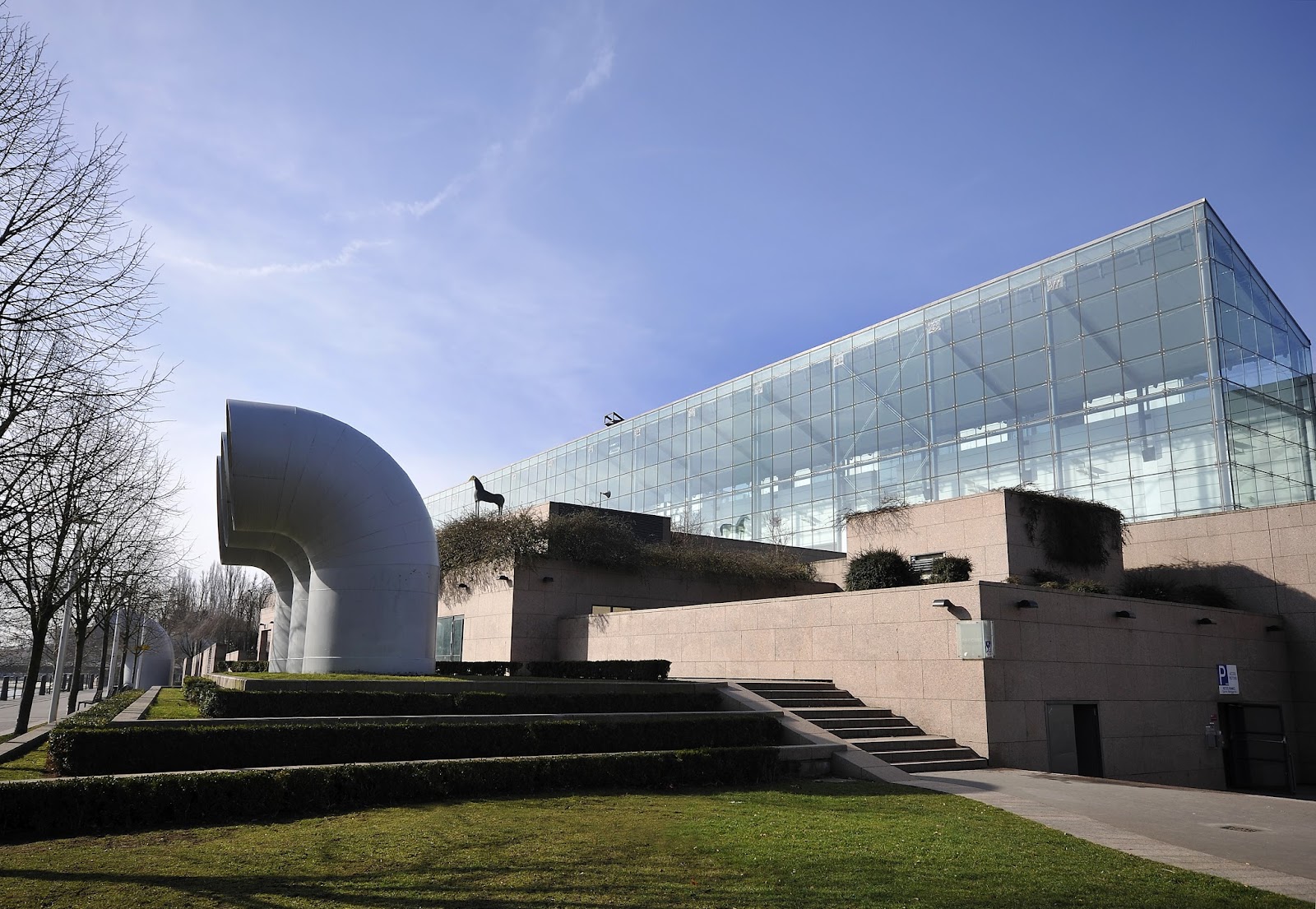 Štrasburk: 18 tipů, co vidět a dělat 18 Strasbourg Museum of Modern and Contemporary Art (MAMCS)