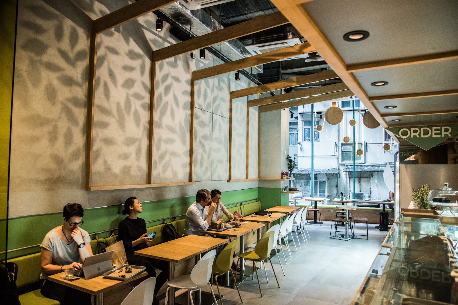 Vegetariánské bistro TREEHOUSE v Hongkongu