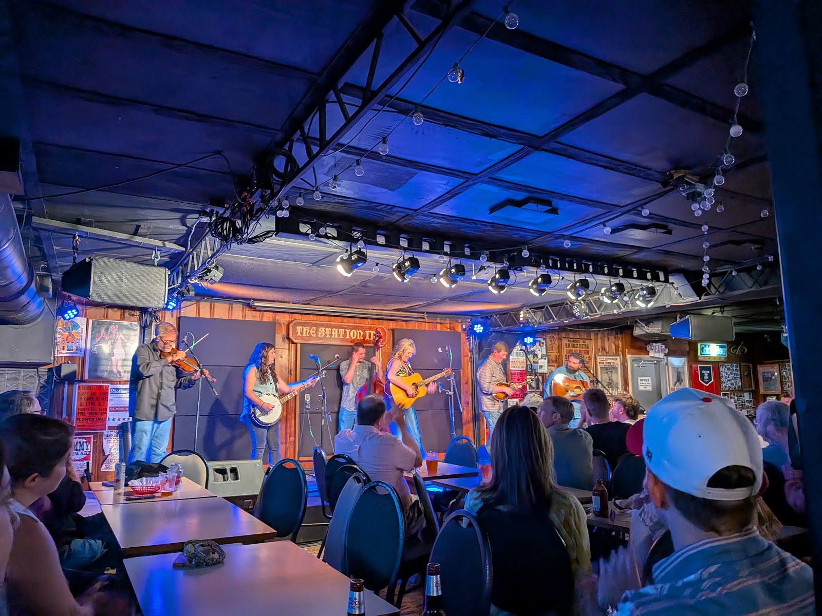 Nashville, USA: 22 Tipps für Sehenswürdigkeiten und Aktivitäten 2026 22 Bluegrass-Club The Station Inn in Nashville