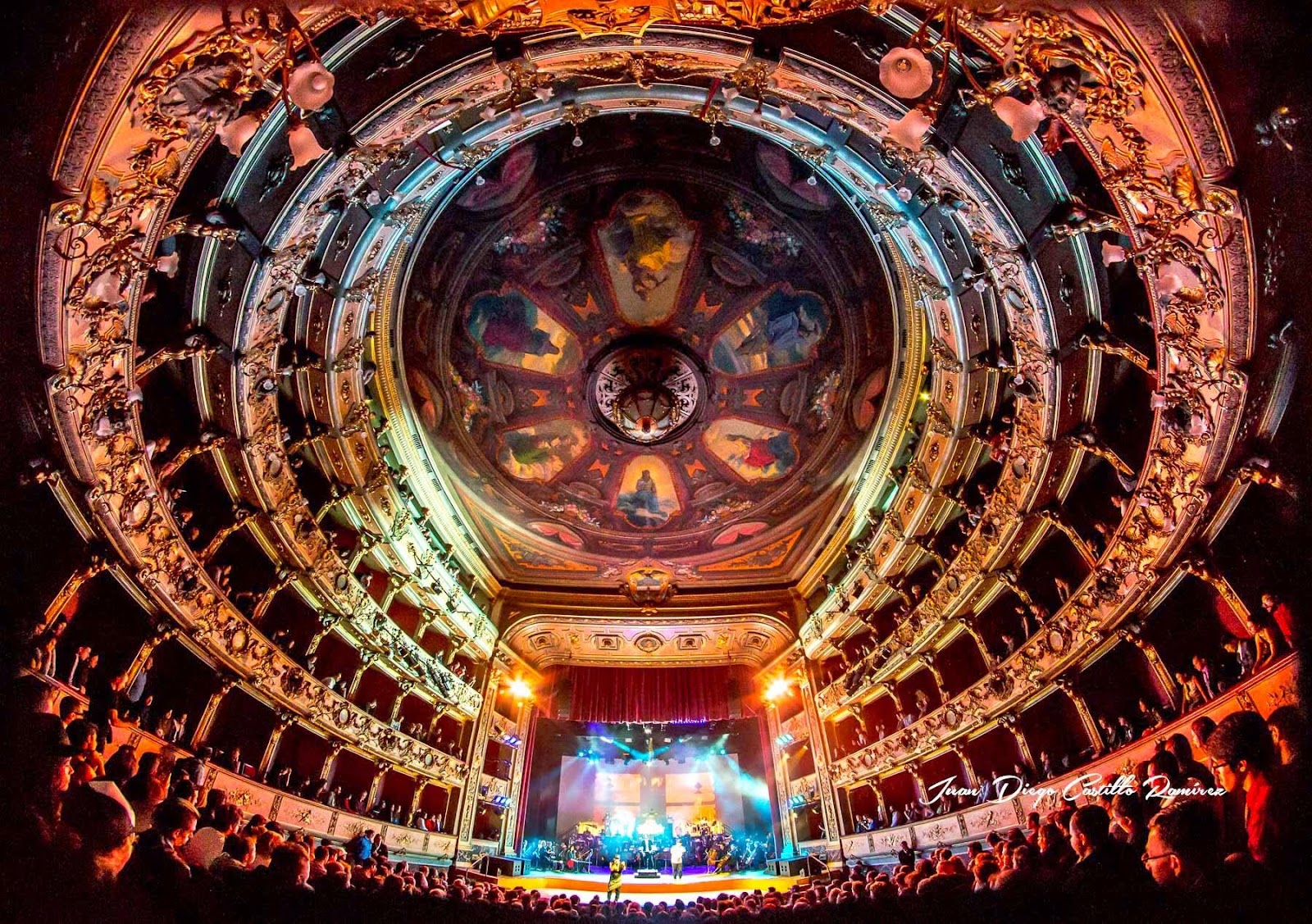 Bogotá Kolumbien: 22 Sehenswürdigkeiten & Tipps 2026 22 Teatro Colón und Kirchen der Altstadt