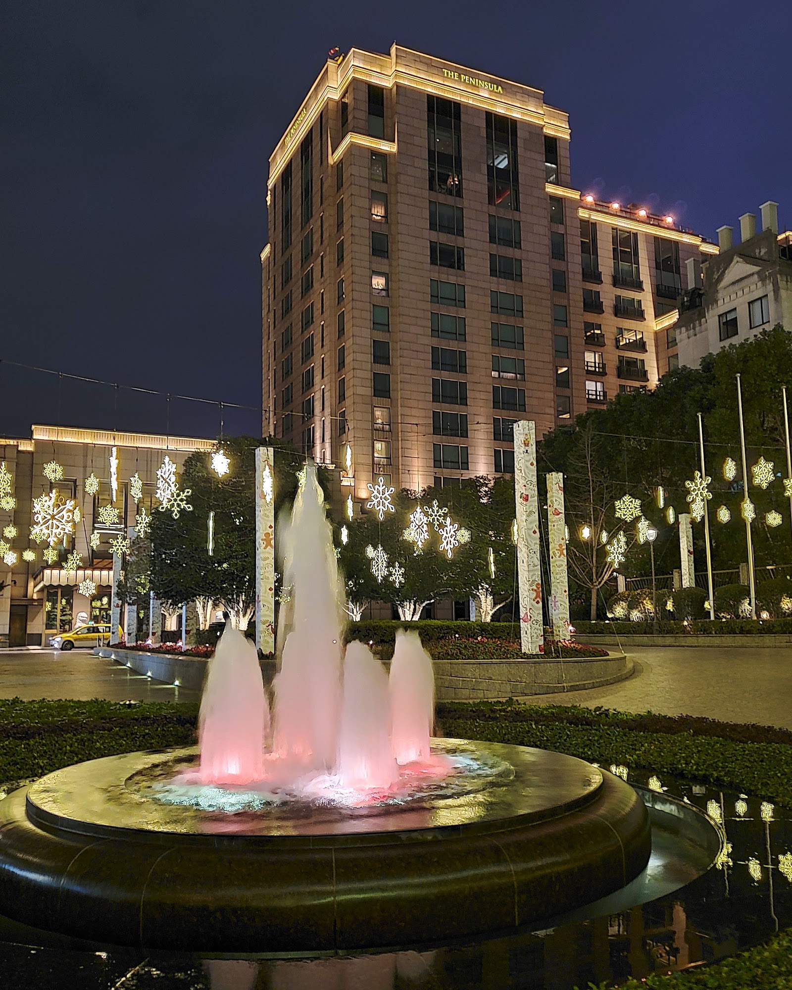 Wo übernachten in Shanghai: 18 Hotels und Viertel 2026 4 Hotel The Peninsula Shanghai