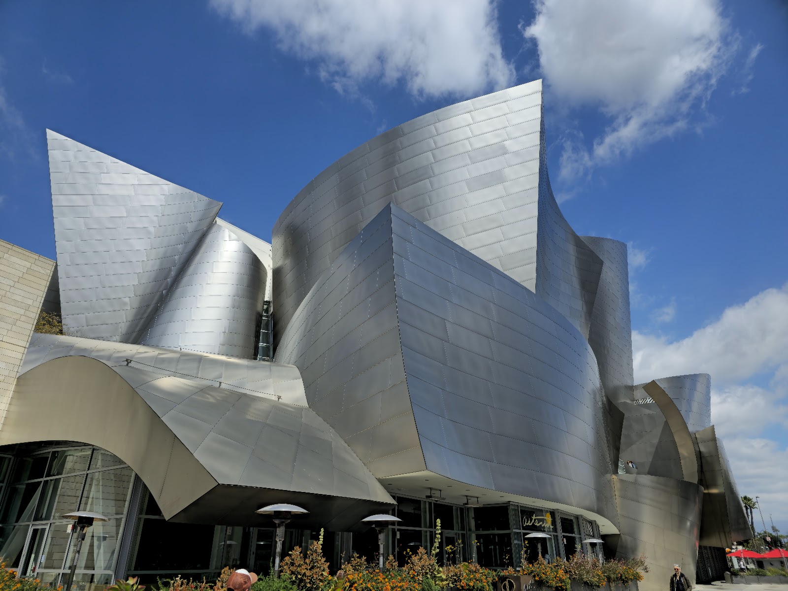 Los Angeles, Kalifornia: 24 tipp, mit láss és csinálj 2026-ban 21 Walt Disney Concert Hall