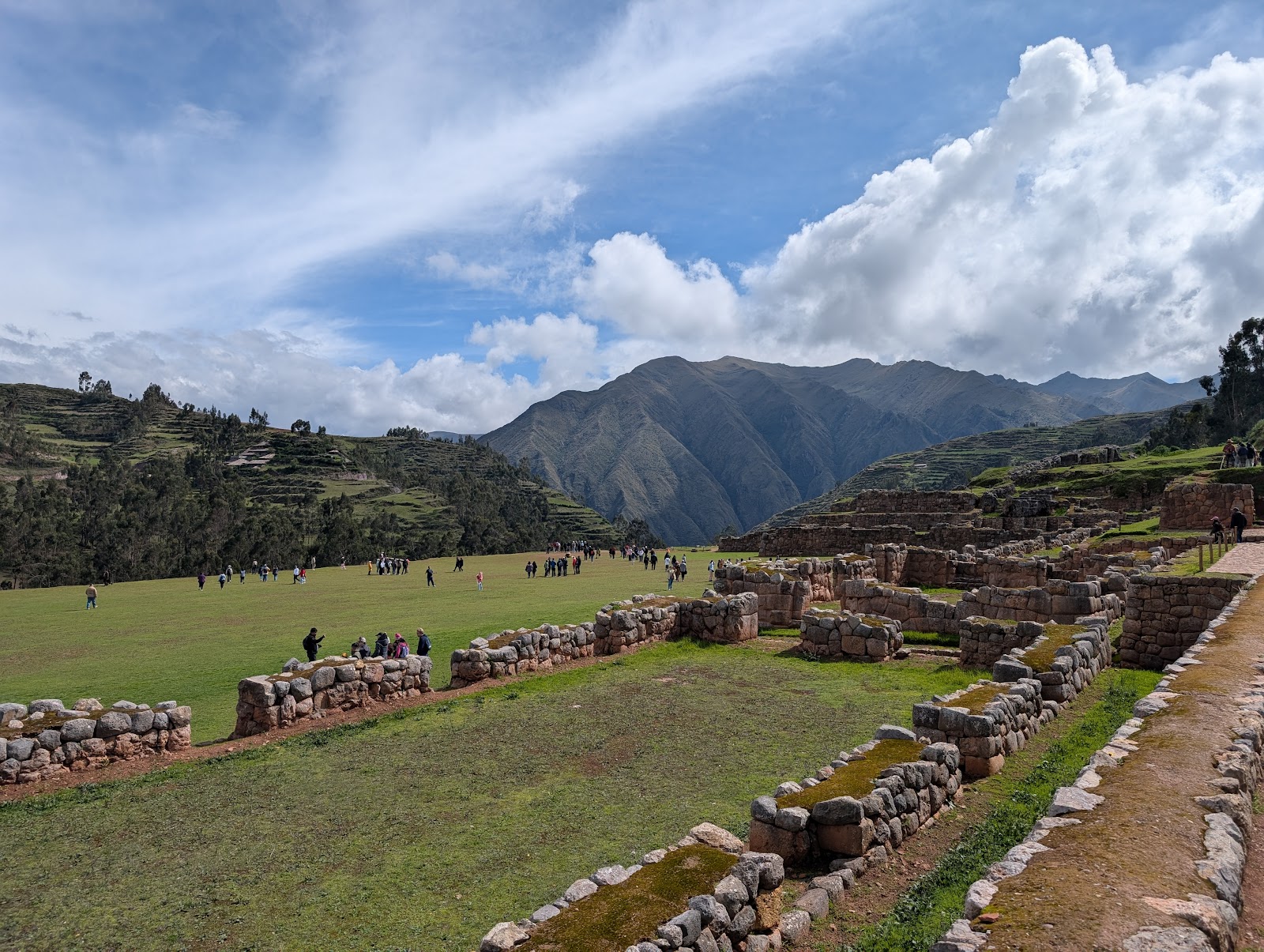 Cusco, Peru: 22 Tipps für Sehenswürdigkeiten und Aktivitäten 2026 19 Inka-Terrassen in Chinchero