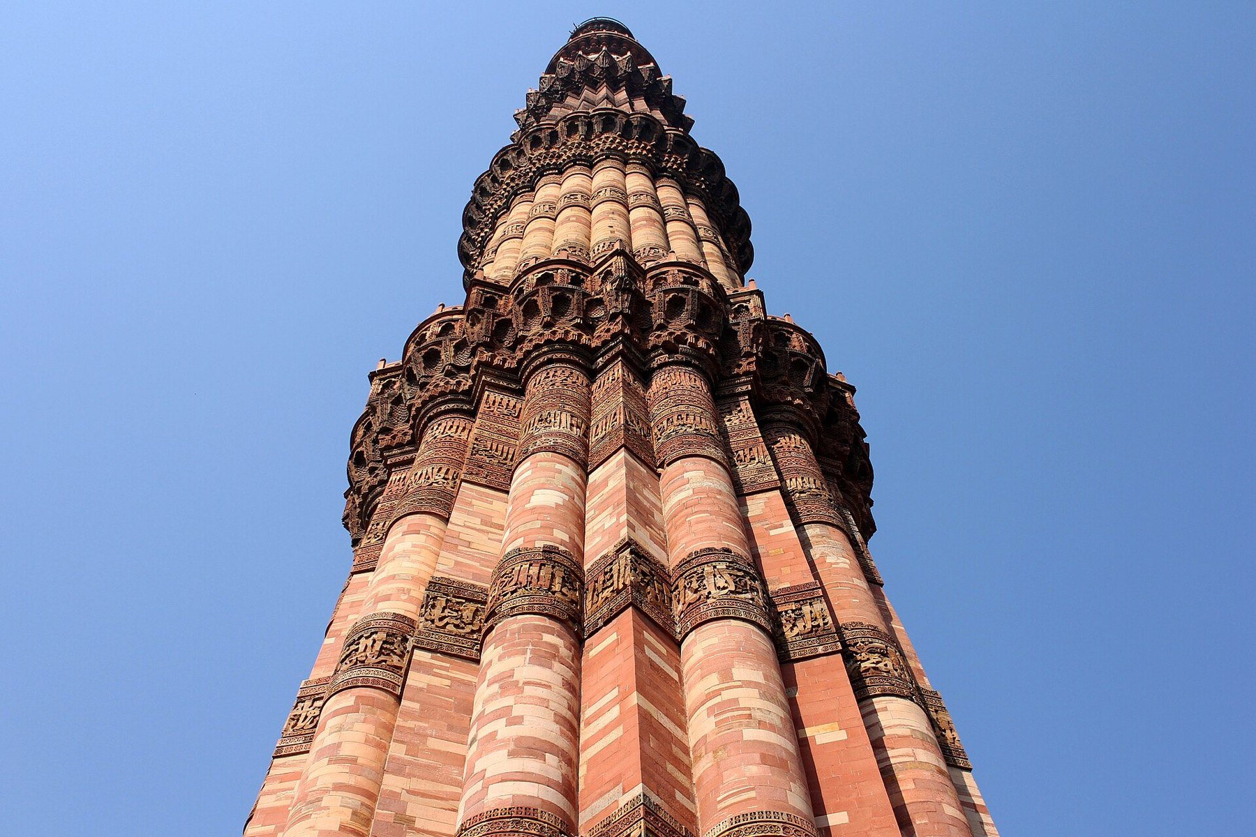 Delhi, India: 22 consejos sobre qué ver y hacer en 2026 19 Minarete Qutb Minar
