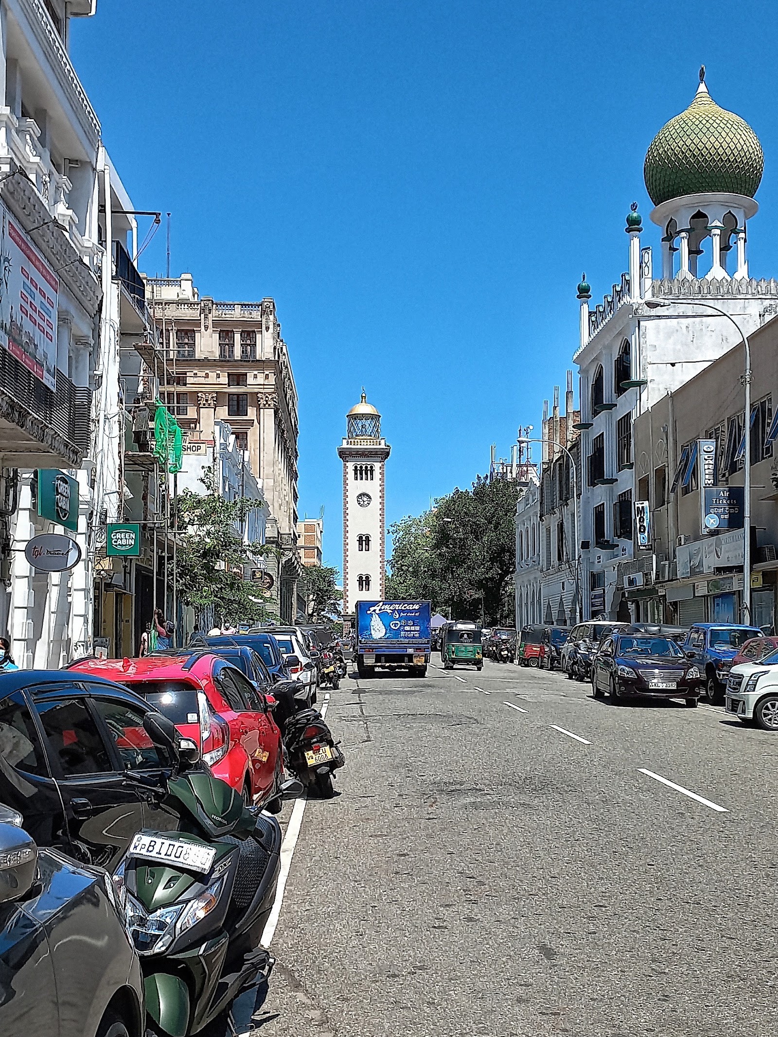 Colombo, Sri Lanka: 22 tips voor wat te zien en doen in 2026 4 Oude klokkentoren in de wijk Fort
