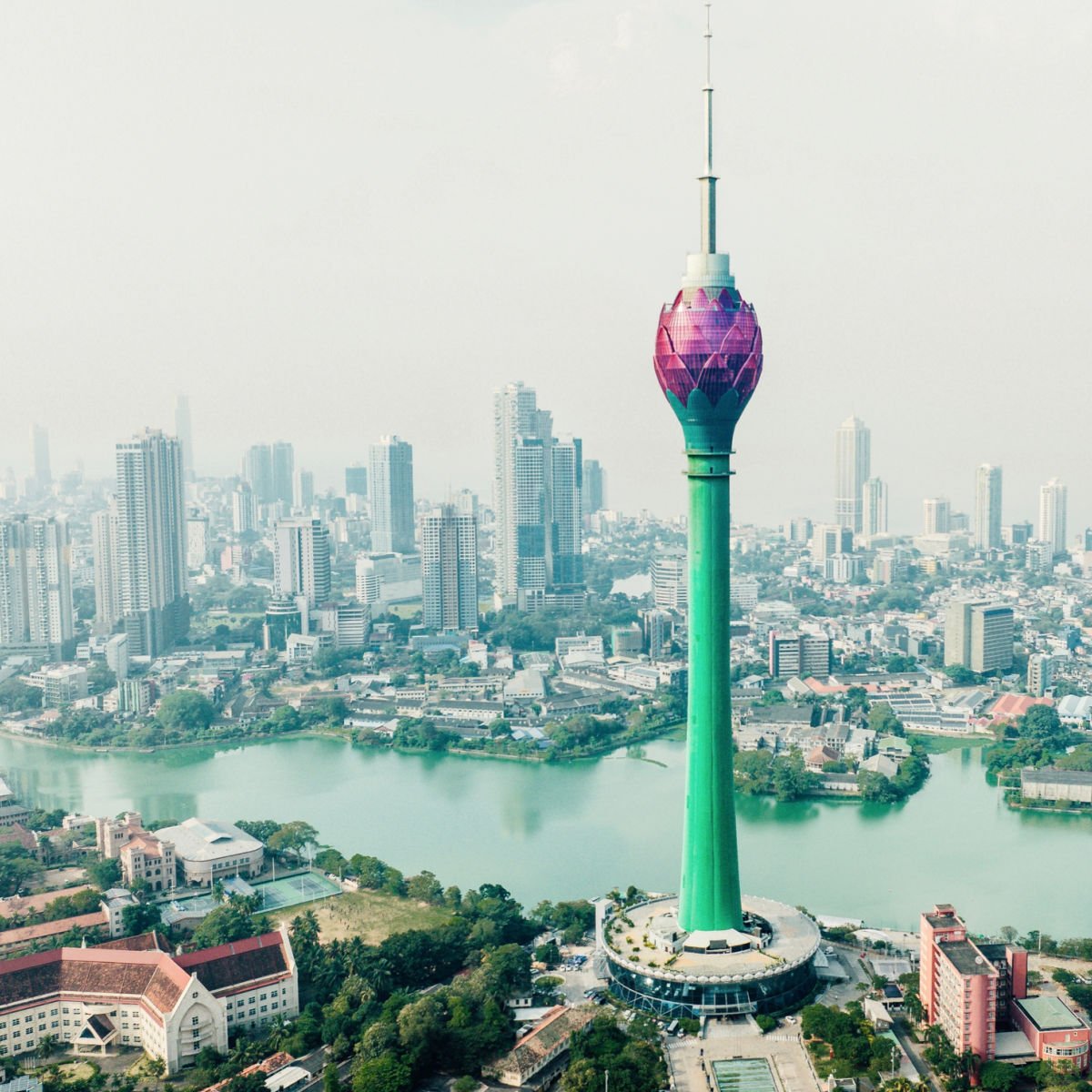 Colombo, Sri Lanka: 22 tips voor wat te zien en doen in 2026 15 Lotus Tower boven Colombo